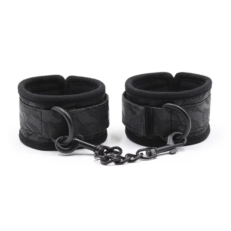 High quality Handcuffs Sexy Metal Adjustable PU Leather Restraints Erotic Wives Cuff Sex Toys for Couples Adult Games Supplies